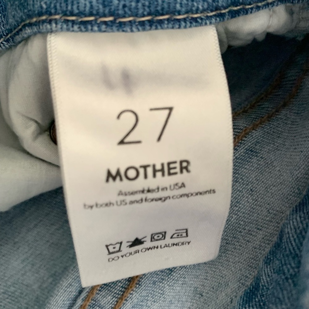 Nice pair of rip denim